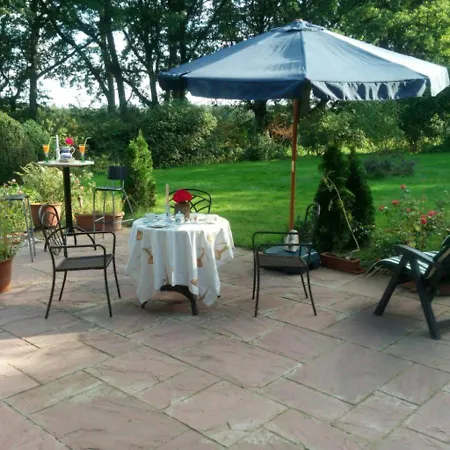 Zimmer Mit Gartenblick * Wiedenborstel